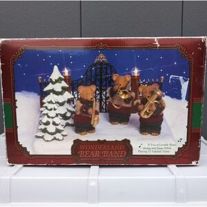 VTG Wonderland Bear Band Animated Musical Christmas Plays 12 Songs 60262